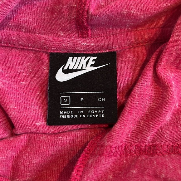 Nike Shirt - Picture 4 of 4